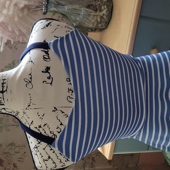 Girl's Dress NWT - Picture 1 of 8